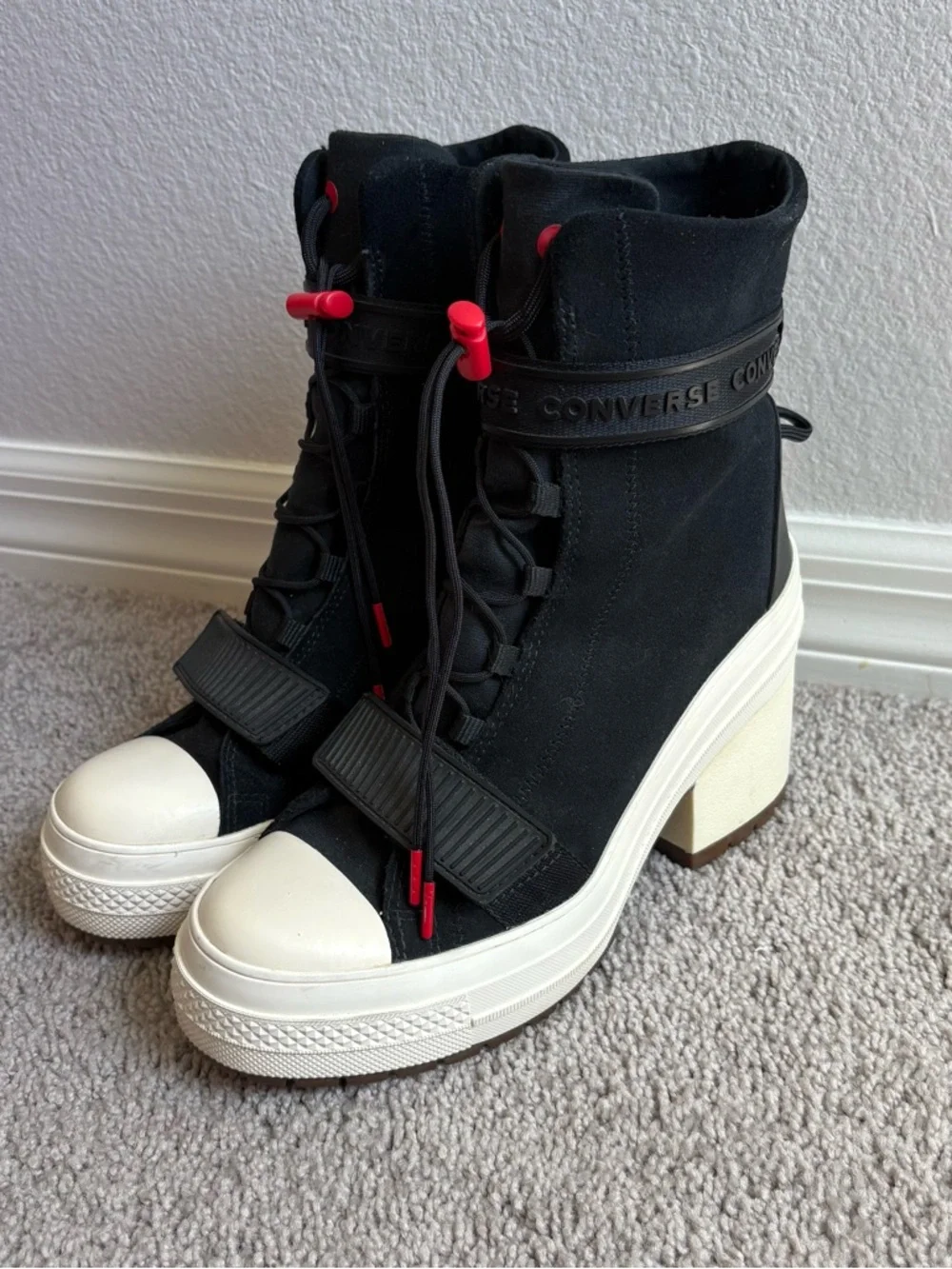 Converse Women's Chuck Taylor All Star GR82 Extra-High Top Boots - Picture 2 of 14